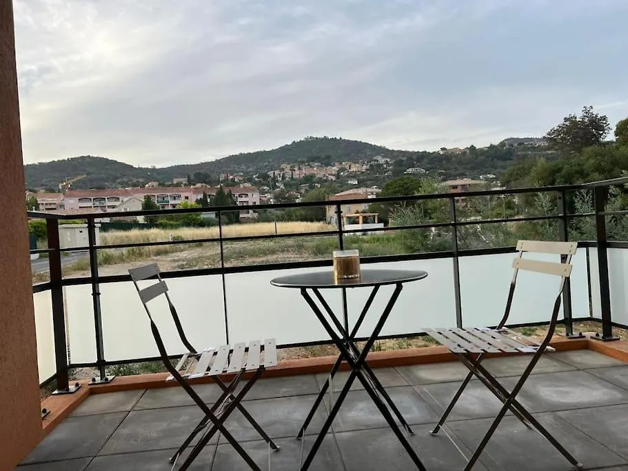 Charmant Appartement A Bormes Les Mimosas 公寓 博尔马斯·莱斯·米默萨斯